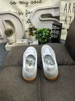 Adidas Samba OG Sneakers Lifestyle Gris Clair et Blanc 8