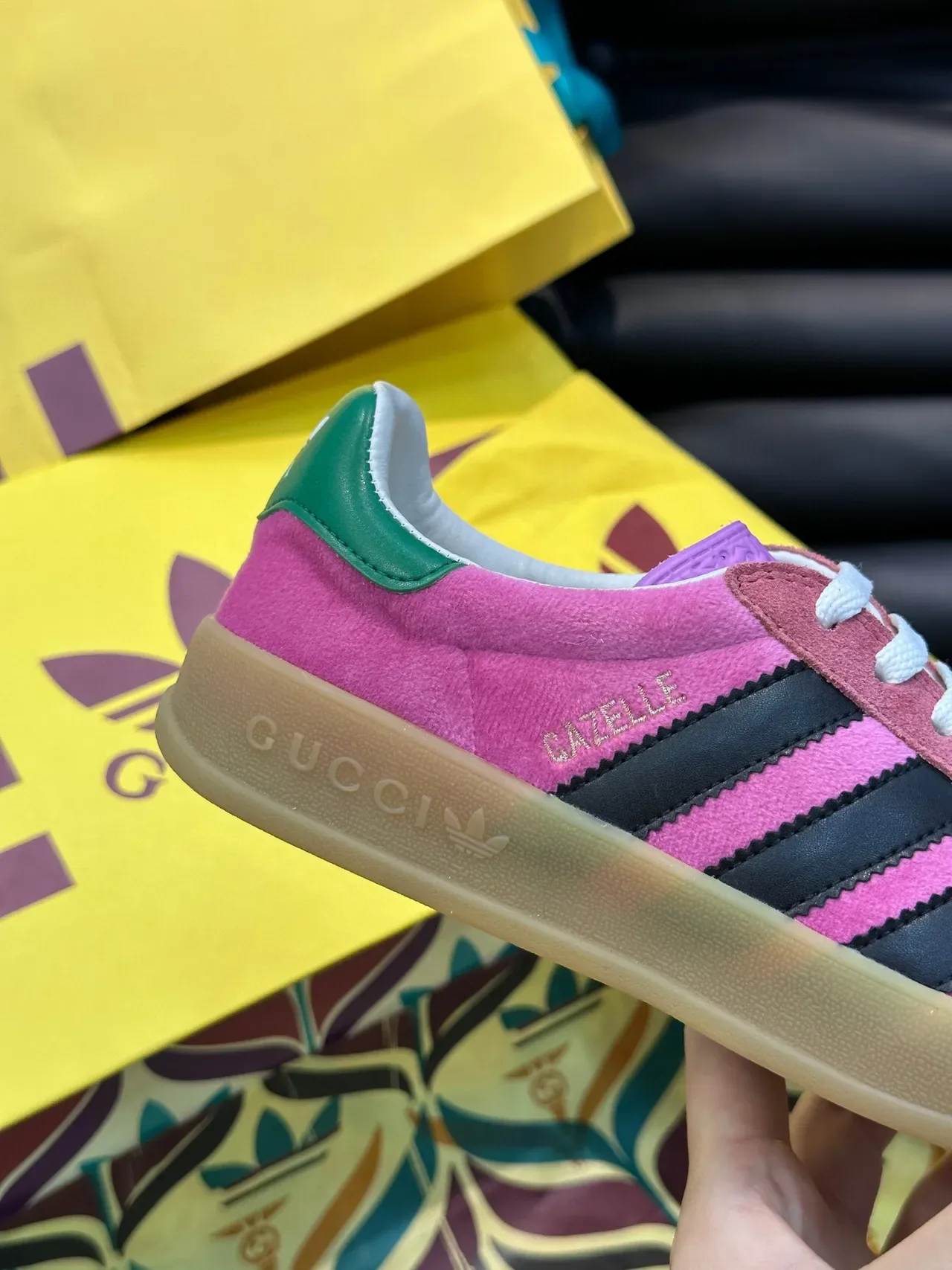 Adidas Samba OG Pink Black Green Lifestyle Sneakers 2