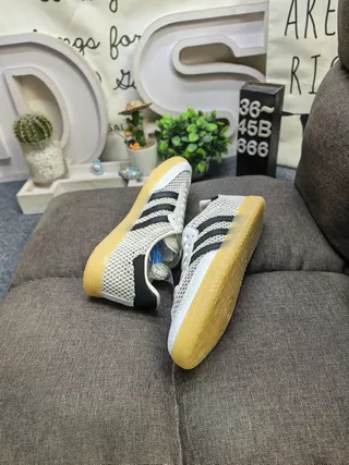 Adidas Samba Pink and Black Lifestyle Sneakers 6