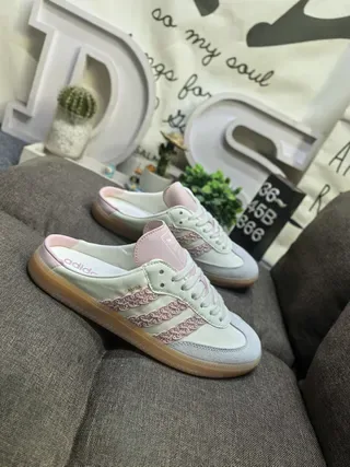 Adidas Samba Pink and White Laceless Lifestyle Sneakers 9