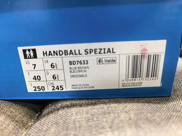 Adidas Spezial Navy and Ice Blue Lifestyle Sneakers 2