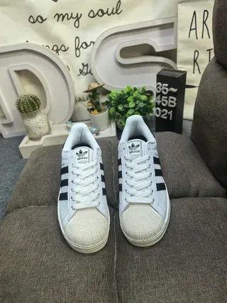 Adidas Superstar White and Black Glitter Heel Tab Lifestyle Sneakers 10