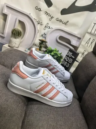 Adidas Superstar Baskets Lifestyle Blanc et Rose Poudré 9