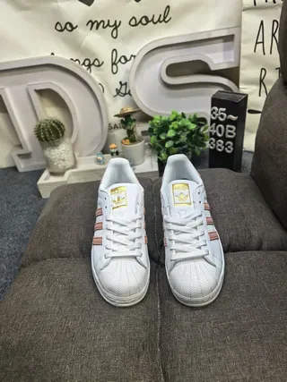 Adidas Superstar Baskets Lifestyle Blanc et Rose Poudré 10