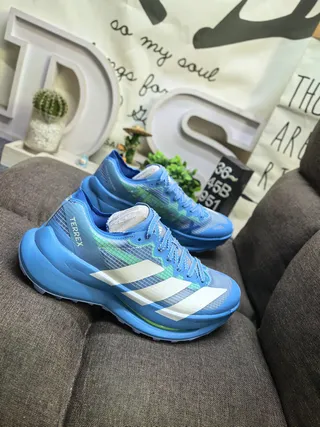 Adidas Terrex Blue and Lime Green Running Shoes 9