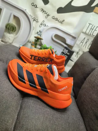 Adidas Terrex Blue and Lime Green Running Shoes 17