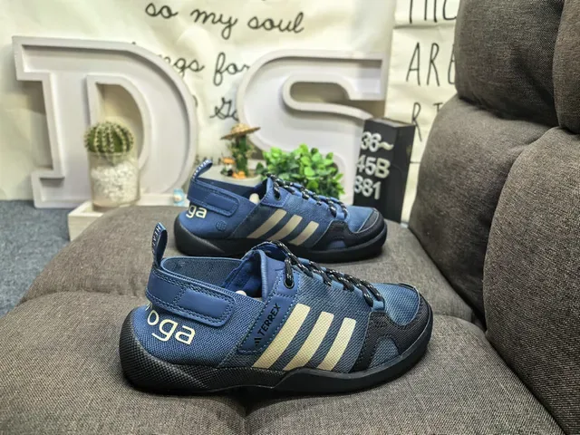 Adidas Terrex Gray Blue Mesh Upper Laces Sneakers 11