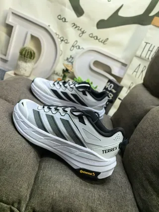 Adidas Terrex Gray White Lightweight Trail Runner Mesh And Synthetic Overlay Upper Running Shoes 17