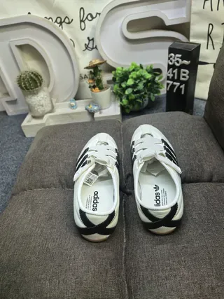 Adidas Tokyo Edition Laceless Strap Sneaker 8