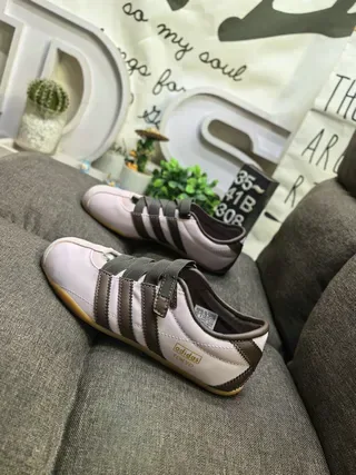 Adidas Tokyo Pink Brown Laceless Velcro Strap Three-Stripe Side Panel Sneakers 7