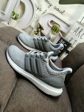 Adidas Ultraboost White Knit Lifestyle Sneakers 17