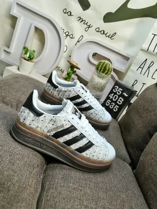 Adidas White Black Tweed-Textured Upper Three Stripes Lifestyle Sneakers 9