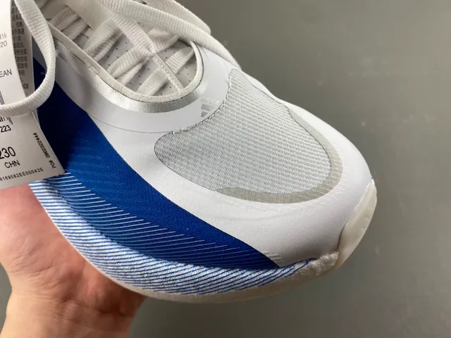 Adidas White Blue Wave-Patterned Side Stripes Knit-Mesh Upper Lifestyle Sneakers 2