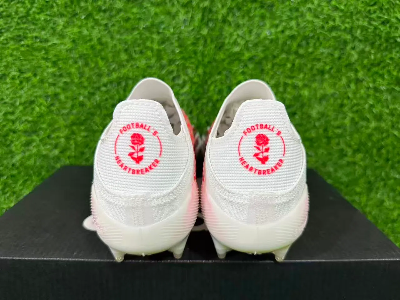 Adidas White Red Low-Cut Sock-Fit Upper Translucent Iridescent Soleplate Firm-Ground Soccer Shoes 12