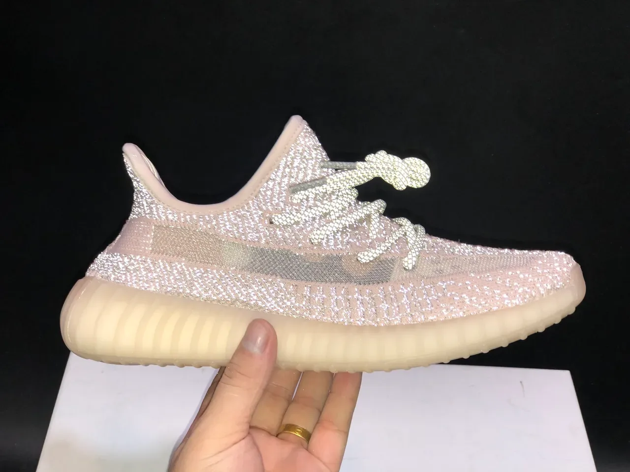 Adidas Yeezy Boost 350 Beige Gray Knit Upper Ribbed Translucent Sole Lifestyle Sneakers 6