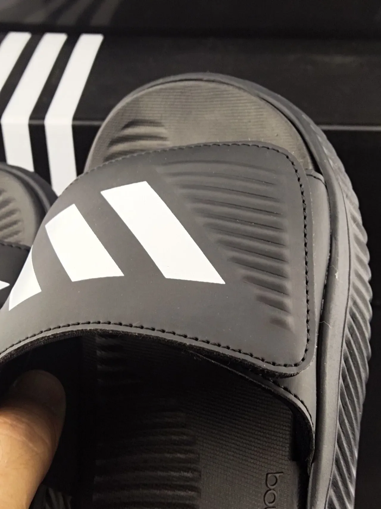 Adidas Yeezy Slide 黑白拖鞋 6