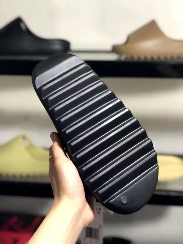 Adidas Yeezy Slide Off-White Slippers 7