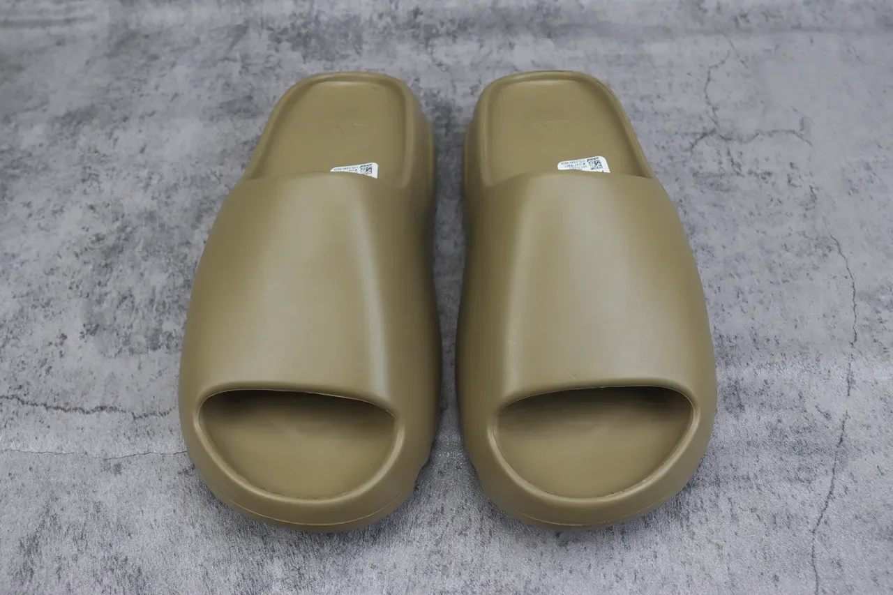 Adidas Yeezy Slide Sandales Olive 2