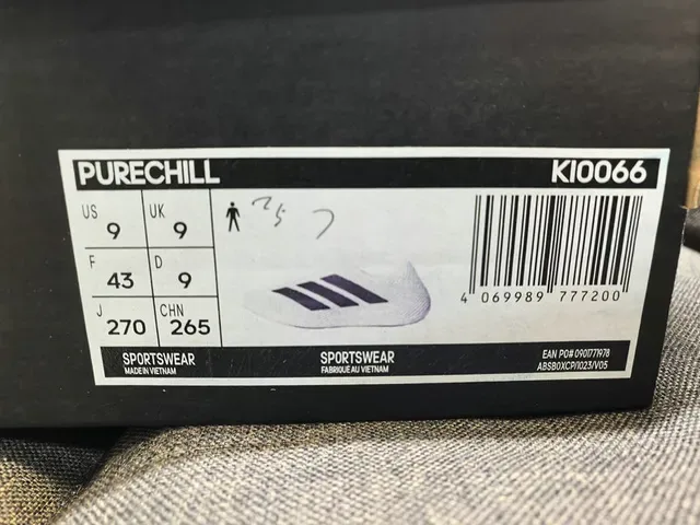 Adidas Yeezy Slide White Black Lifestyle Sneakers 2