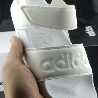Adidas Yeezy Slide সাদা মোল্ডেড দুই-স্ট্র্যাপ ক্যাজুয়াল স্যান্ডাল
