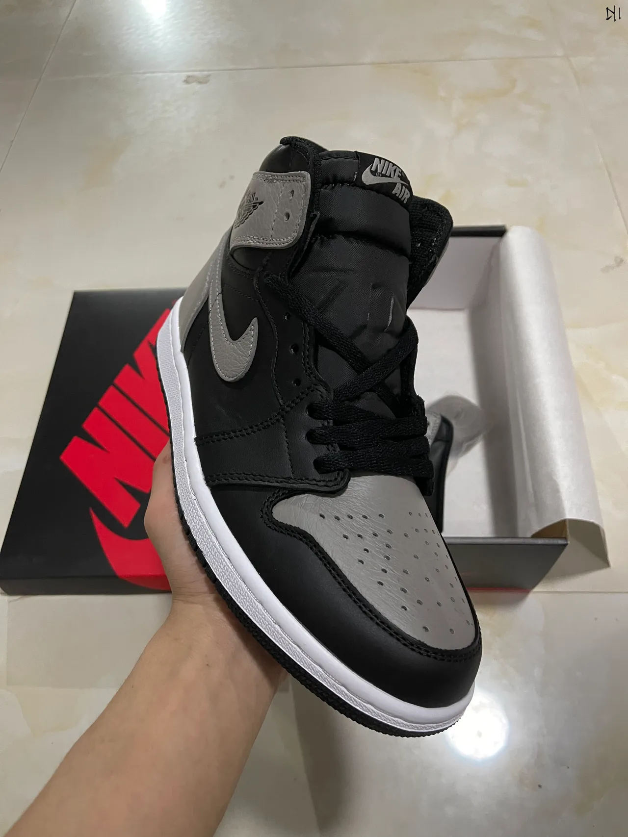 Air Jordan 1 Black Gray White Basketball Shoes 2