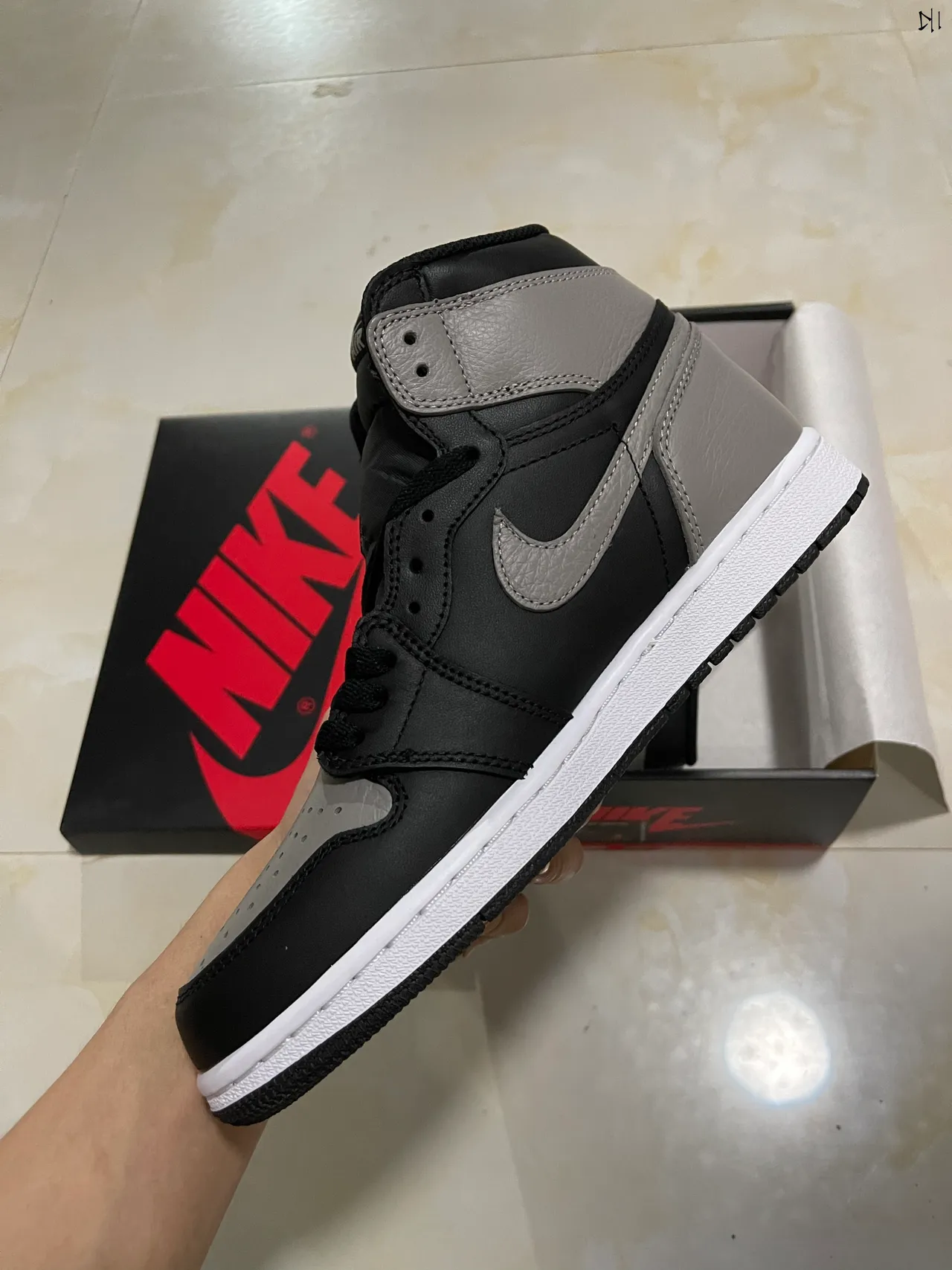 Air Jordan 1 Black Gray White Basketball Shoes 4
