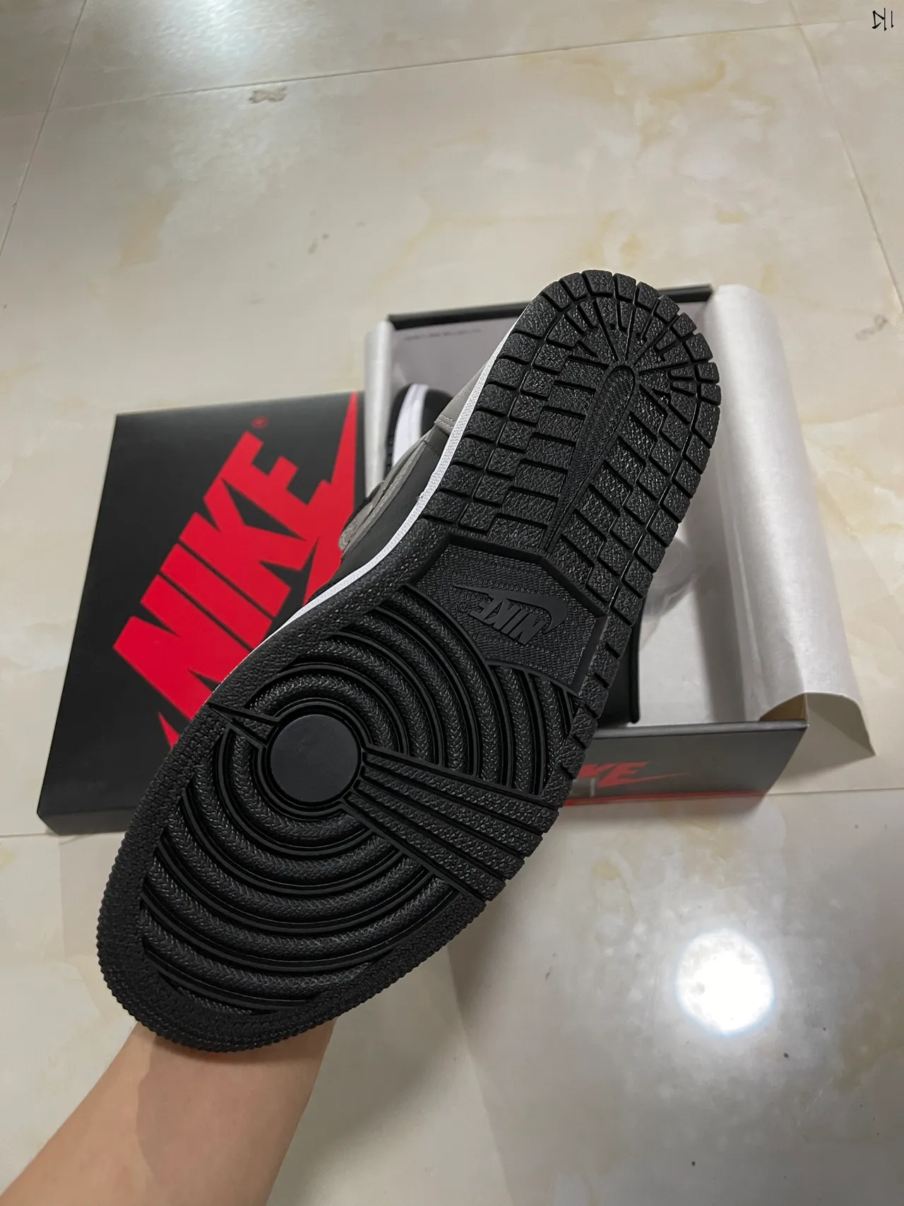 Air Jordan 1 Black Gray White Basketball Shoes 5
