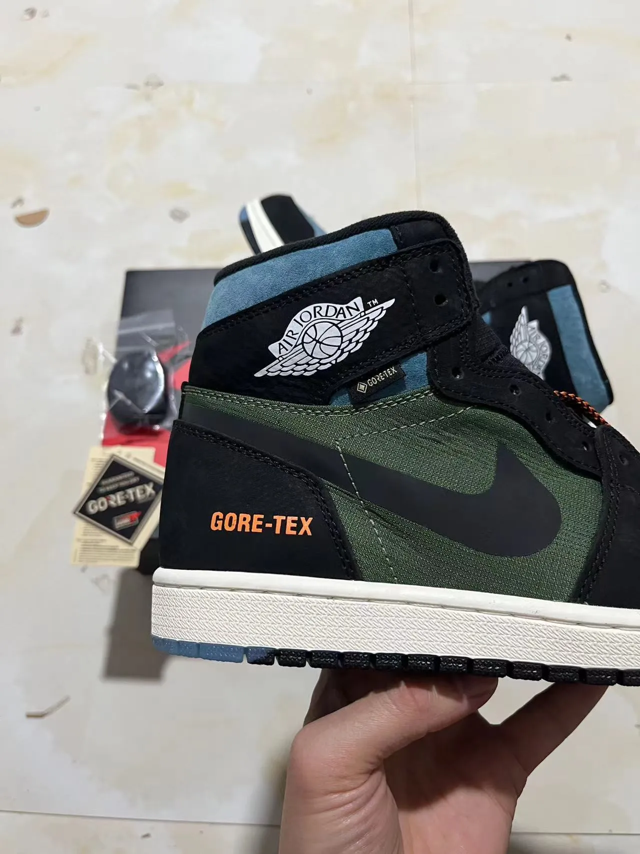 Air Jordan 1 GORE-TEX Olive Black Teal Basketball Shoes 7