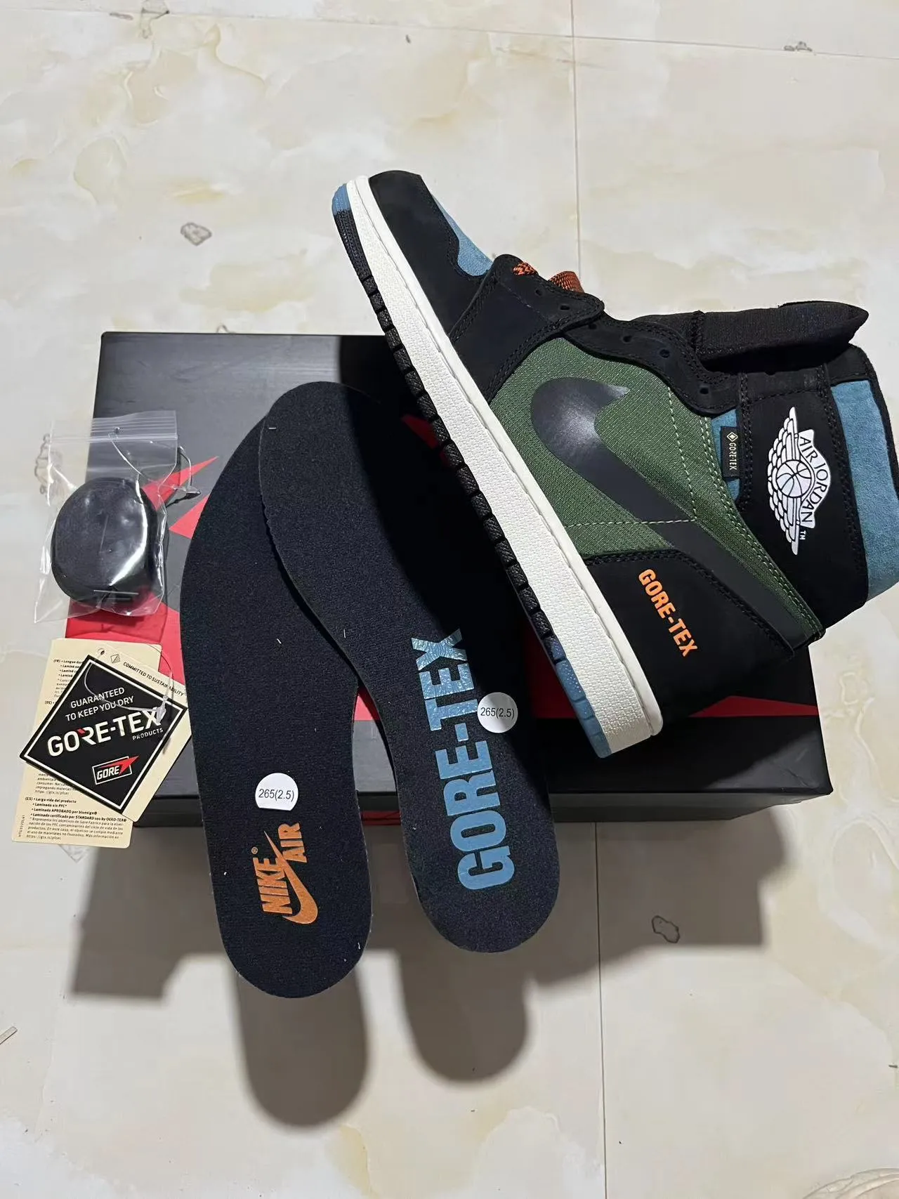 Air Jordan 1 GORE-TEX Olive Black Teal Basketball Shoes 8