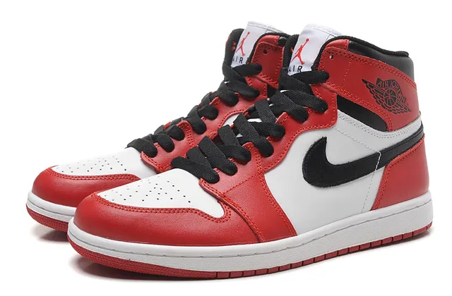 Air Jordan 1 High Black White Red Basketball Shoes 9