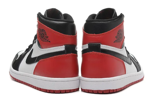 Air Jordan 1 High Black White Red Basketball Shoes 14