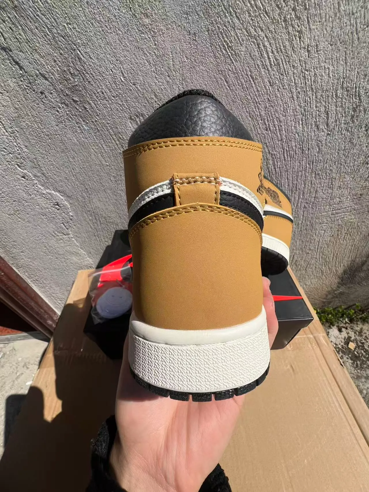 Air Jordan 1 Tan White Black Basketball Shoes 8