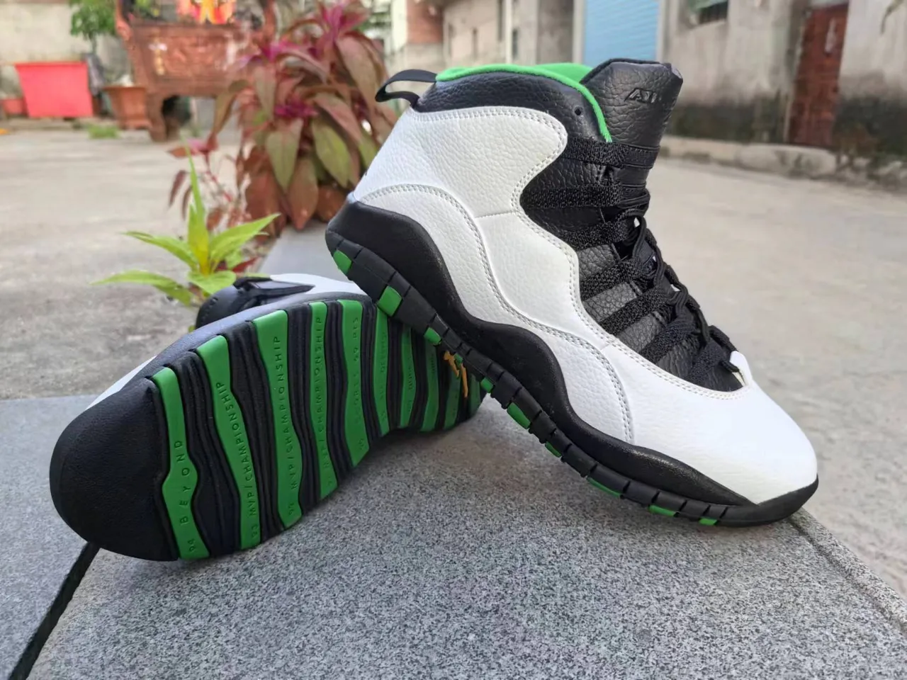 Air Jordan 10 White Black Green Basketball Shoes 2