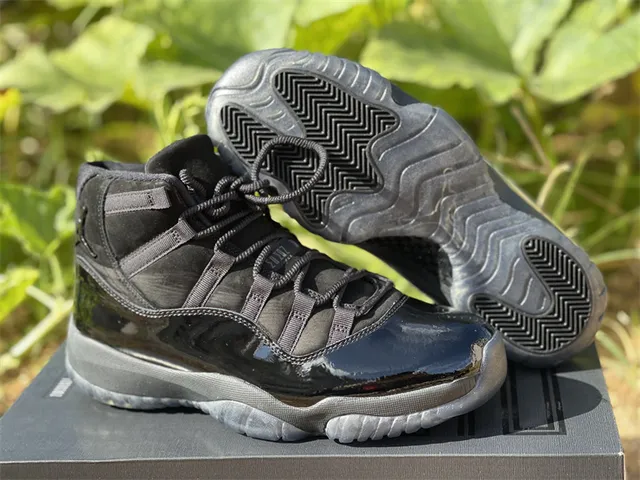 Air Jordan 11 Black Patent Leather Basketball Shoes 15