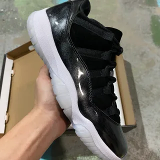 Air Jordan 11 Black Patent Leather Basketball Shoes