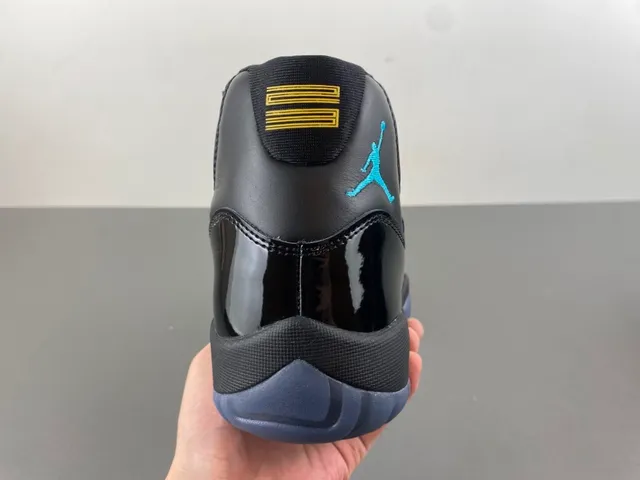 Air Jordan 11 Black Patent Leather Basketball Shoes 4