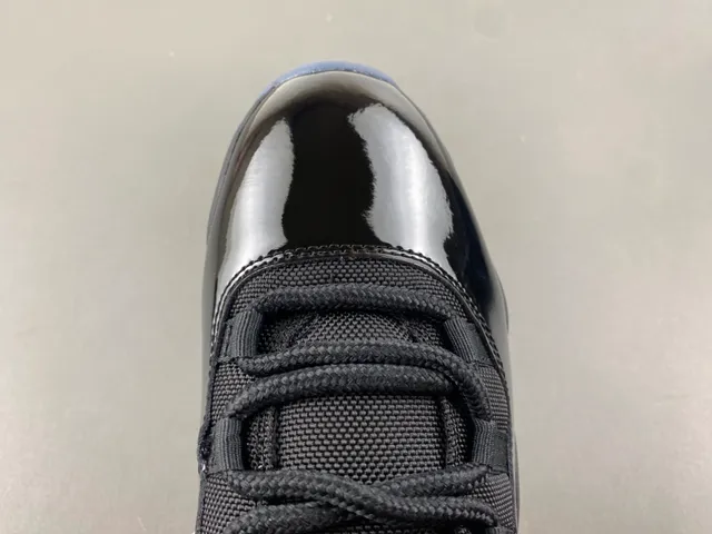 Air Jordan 11 Black Patent Leather Basketball Shoes 5