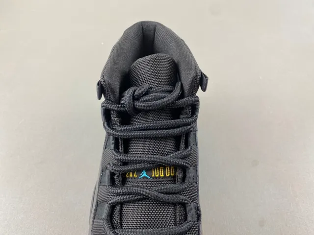 Air Jordan 11 Black Patent Leather Basketball Shoes 6