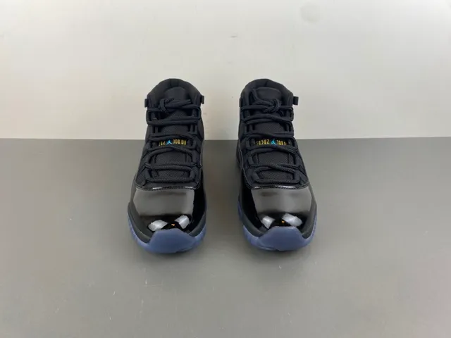 Air Jordan 11 Black Patent Leather Basketball Shoes 12