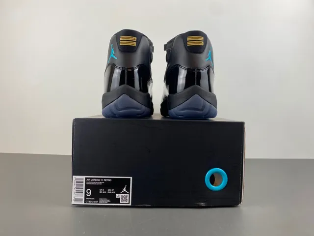 Air Jordan 11 Black Patent Leather Basketball Shoes 18