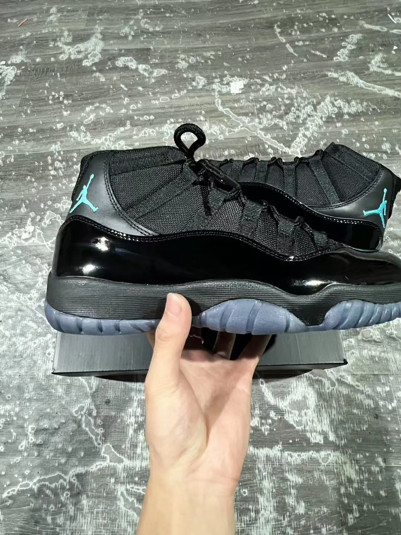 Air Jordan 11 Black Turquoise Jumpman Basketball Shoes 7