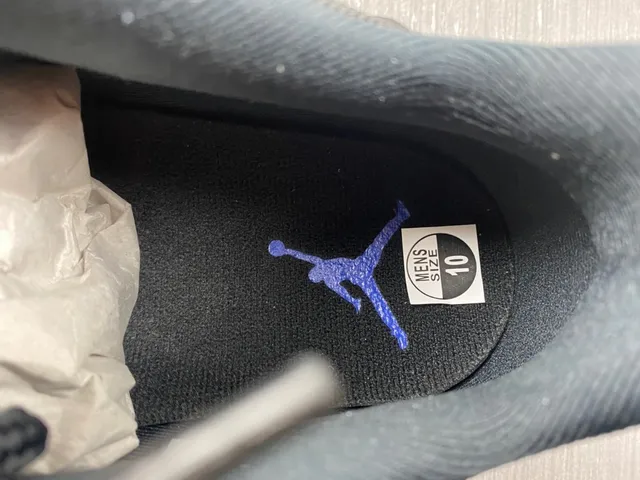 Air Jordan 11 Black White Royal Blue Basketball Shoes 17