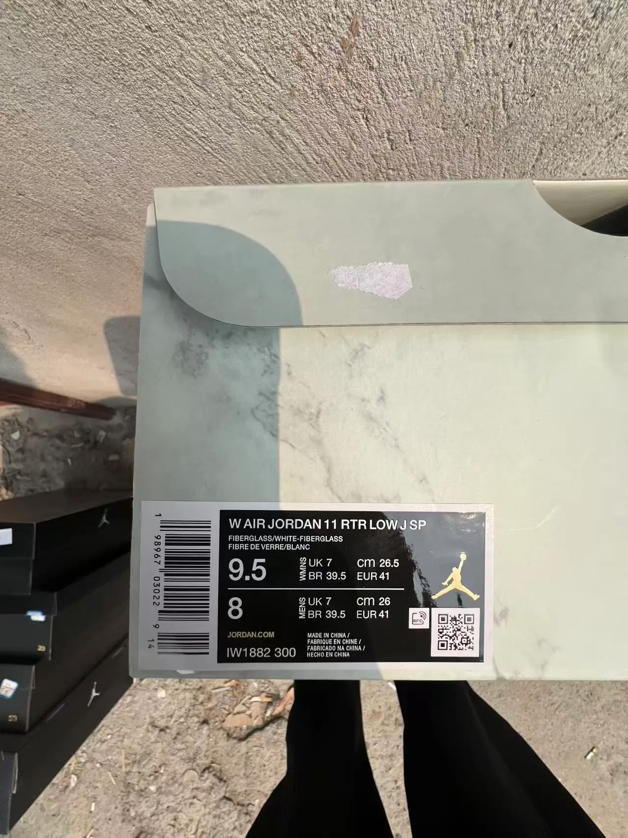 Air Jordan 11 Low Off-White Mint Lifestyle Sneakers 10