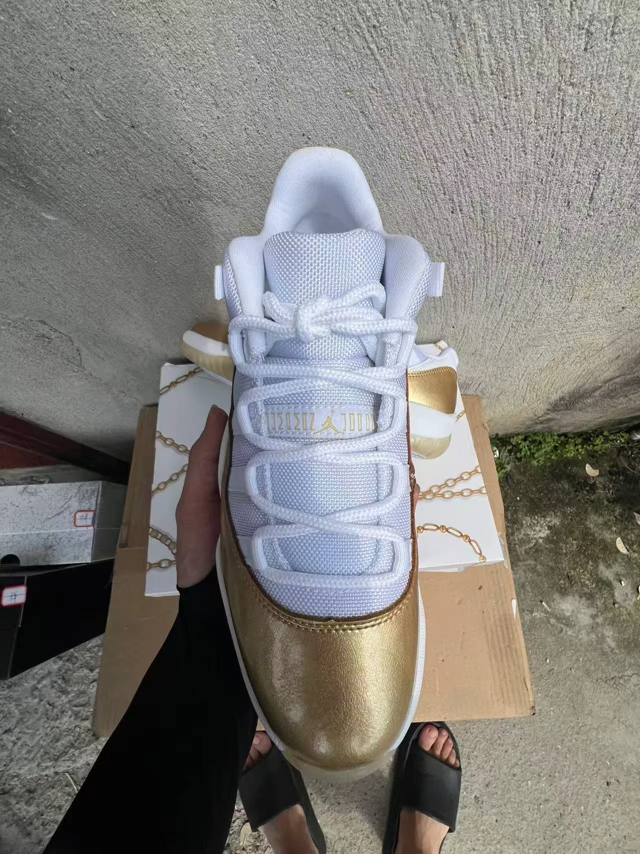 Air Jordan 11 White Gold Patent Leather Basketball Shoes 3