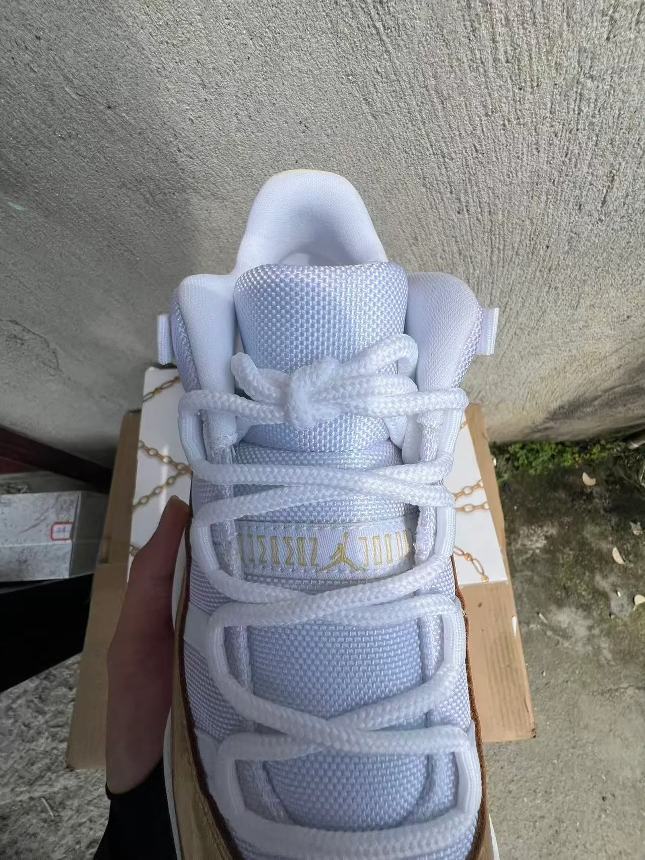 Air Jordan 11 White Gold Patent Leather Basketball Shoes 4