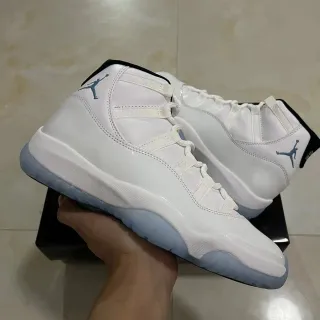 Air Jordan 11 White Light Blue Basketball Shoes