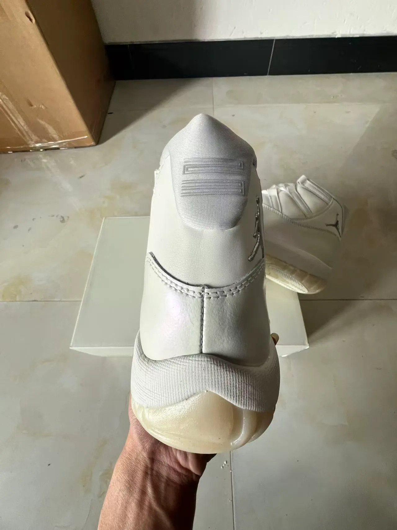 Air Jordan 11 White Patent Leather High-Top Basketball Shoes 8