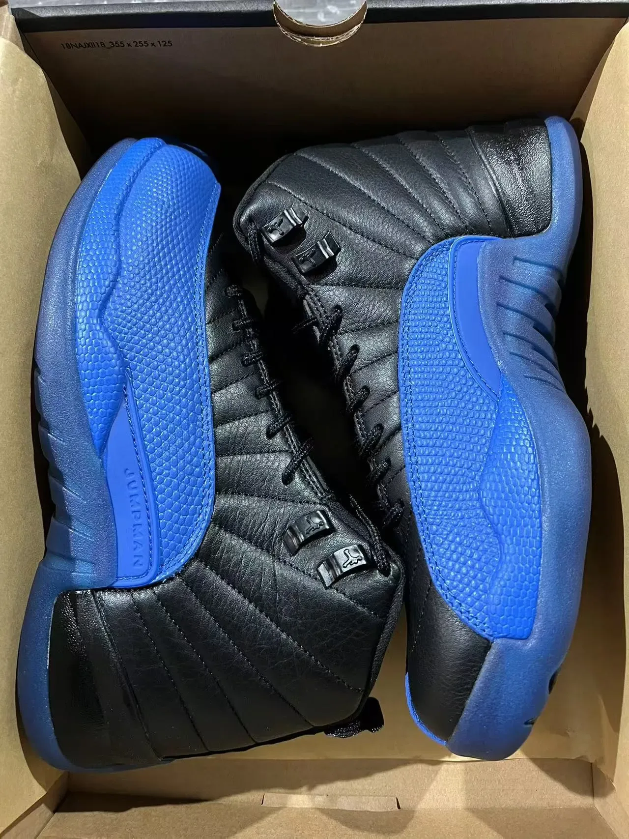 Air Jordan 12 Chaussures de Basketball Noir et Bleu Royal 3