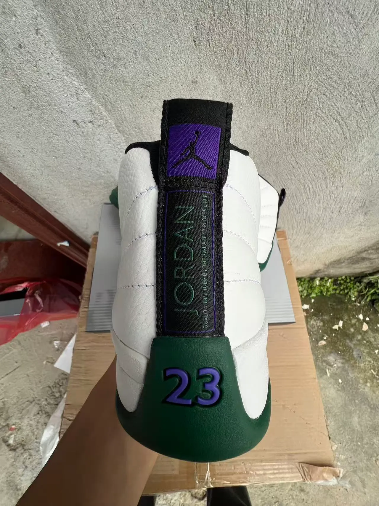Air Jordan 12 White and Green Basketball Shoes 8