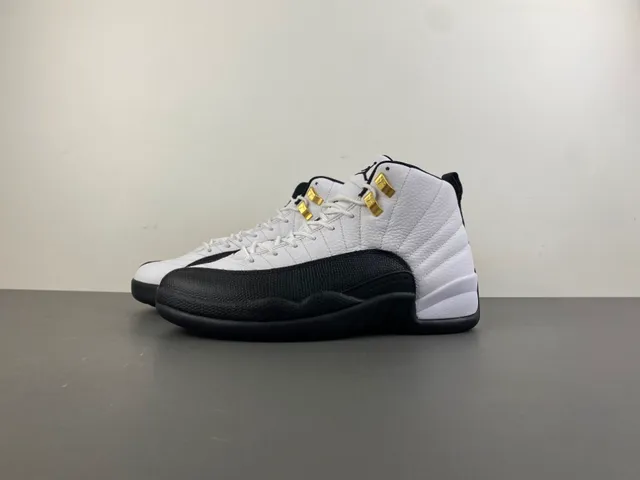 Air Jordan 12 White Black Gold Lace Lock Basketball Shoes 11